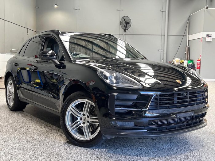2020 Porsche Macan 95B MY20 AWD Jet Black