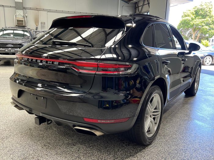 2020 Porsche Macan 95B MY20 AWD Jet Black
