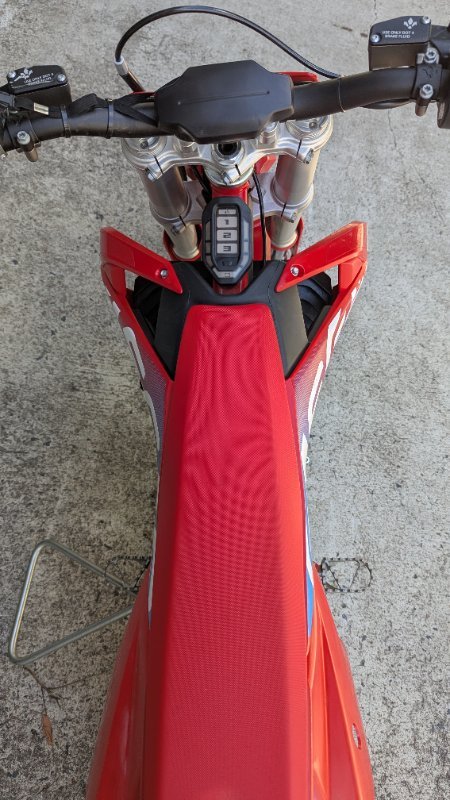 2024 GASGAS MC-E 3 Red