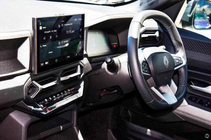 2025 Renault Duster Techno