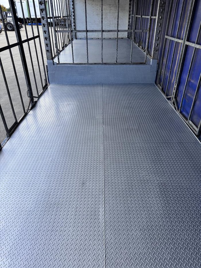 2017 Krueger St3 Od 34 Pallet Double Drop Deck Mezz 4.6M