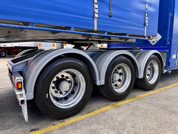 2017 Krueger St3 Od 34 Pallet Double Drop Deck Mezz 4.6M