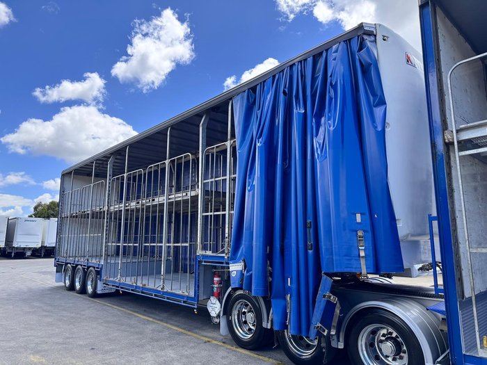 2017 Krueger St3 Od 34 Pallet Double Drop Deck Mezz 4.6M