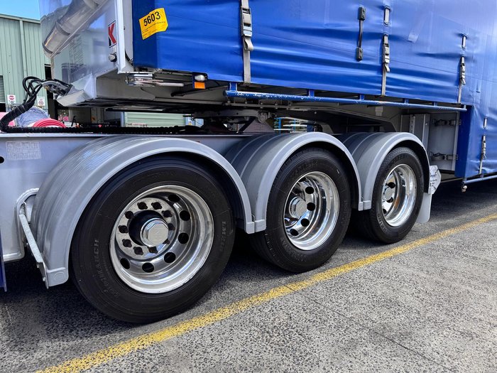 2017 Krueger St3 Od 34 Pallet Double Drop Deck Mezz 4.6M