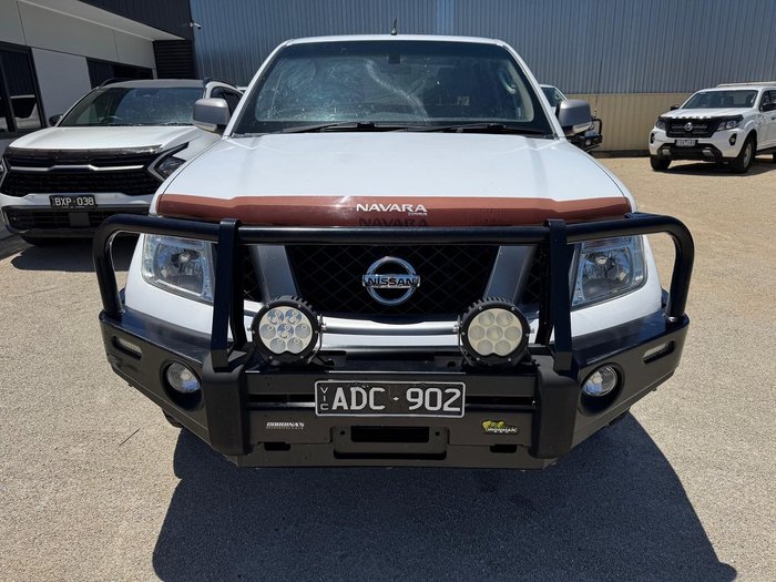 2014 Nissan Navara Titanium D40 Series 7 4X4 Dual Range Polar White