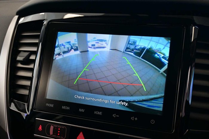 2025 Mitsubishi Pajero Sport GLS