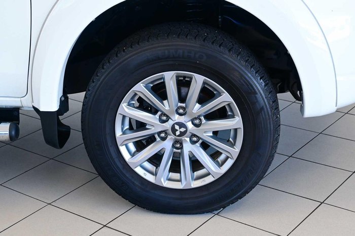 2016 Mitsubishi Triton GLS