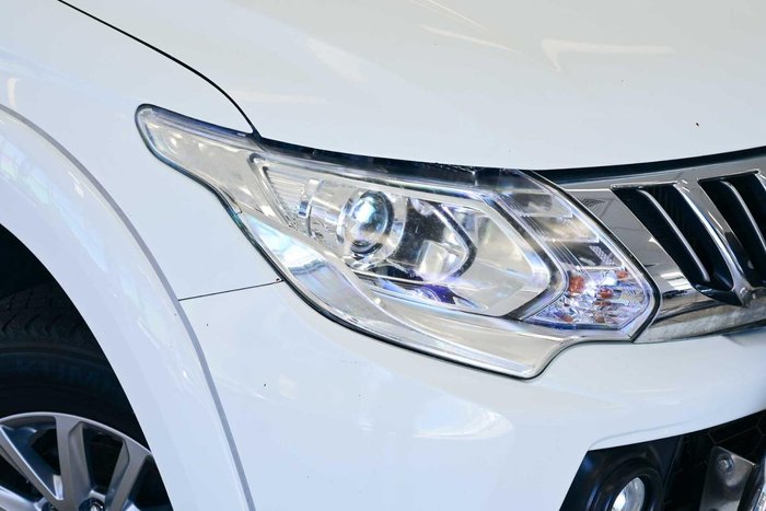 2016 Mitsubishi Triton GLS