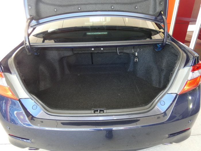 2016 Toyota Aurion AT-X