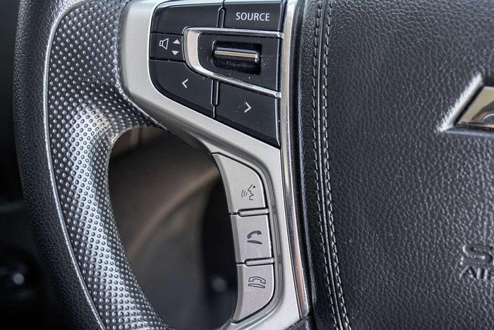 2021 Mitsubishi Triton GLX