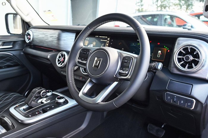 2025 GWM Tank 300 Lux