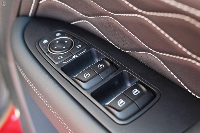 2025 GWM Tank 300 Lux