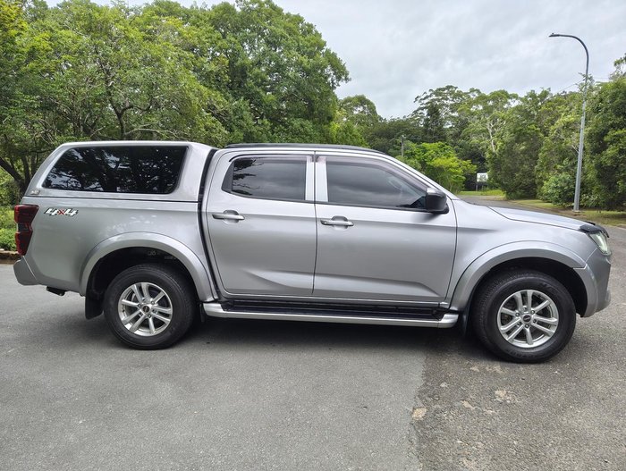 2020 Isuzu D-MAX LS-M