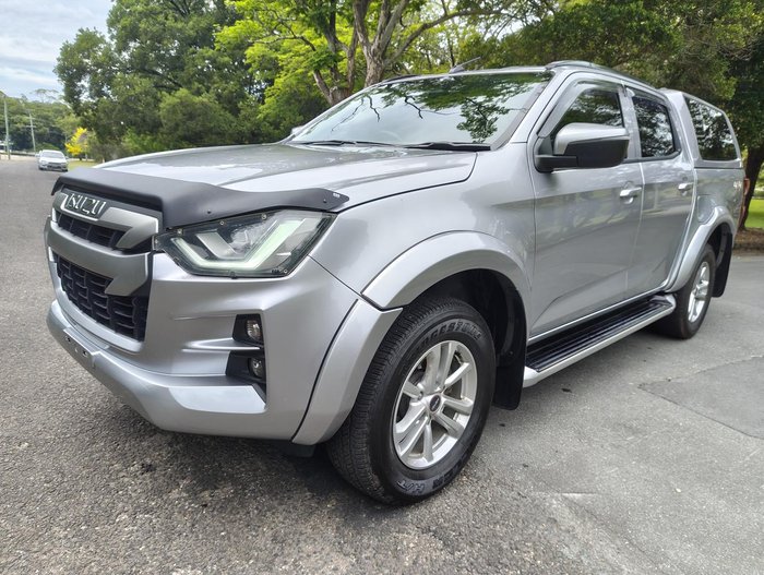 2020 Isuzu D-MAX LS-M