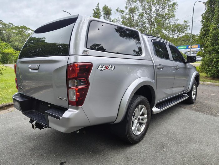 2020 Isuzu D-MAX LS-M