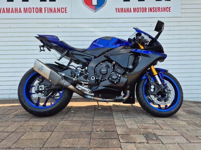 2019 Yamaha YZF-R1