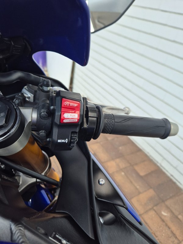 2019 Yamaha YZF-R1