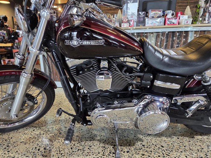 2014 Harley-Davidson Dyna Super Glide Custom 1690 (FXDC)