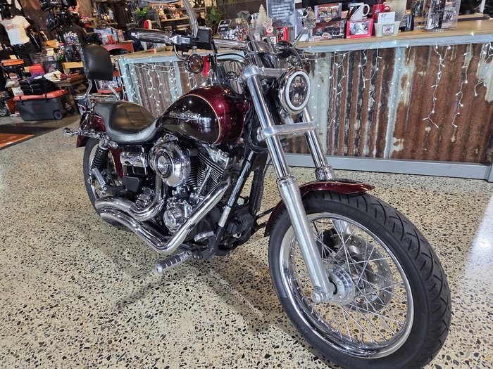 2014 Harley-Davidson Dyna Super Glide Custom 1690 (FXDC)