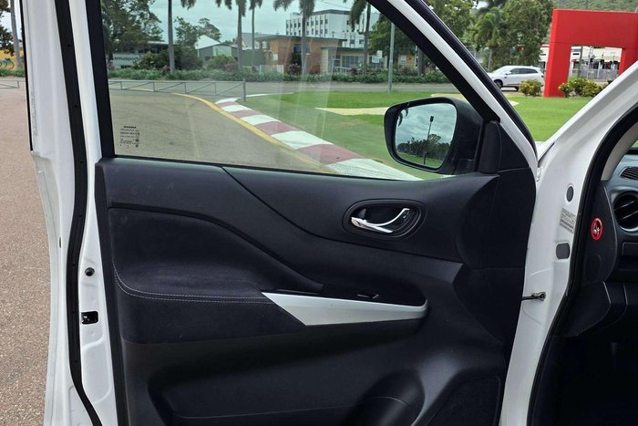 2020 Nissan Navara SL D23 Series 4 4X4 Dual Range Polar White