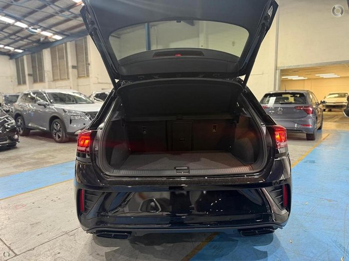 2025 Volkswagen T-Roc 140TSI R-Line