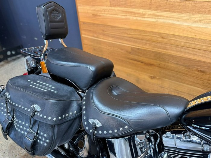 2009 Harley-davidson FLSTC HERITAGE SOFTAIL CLASSIC BLACK