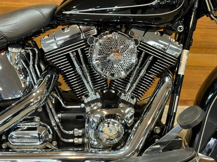 2009 Harley-davidson FLSTC HERITAGE SOFTAIL CLASSIC BLACK