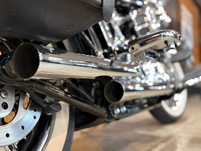 2009 Harley-davidson FLSTC HERITAGE SOFTAIL CLASSIC BLACK