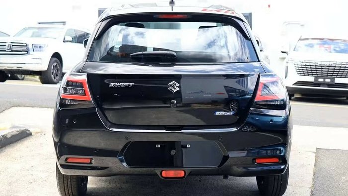 2025 Suzuki Swift Hybrid