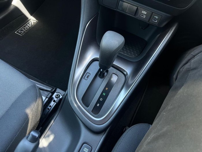 2025 Toyota Yaris Ascent Sport Hybrid