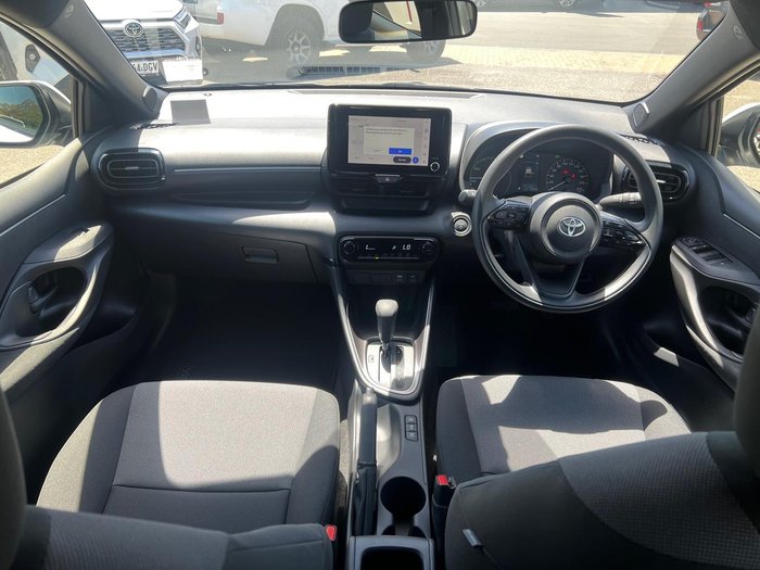 2025 Toyota Yaris Ascent Sport Hybrid