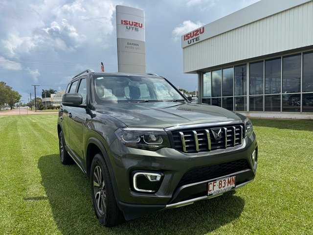 2022 Mahindra Scorpio 2023 Mahindra SCOPRIO Z8 SCORPIOZ8 Deep Forest