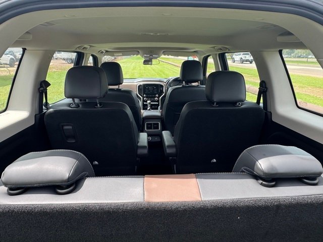 2022 Mahindra Scorpio 2023 Mahindra SCOPRIO Z8