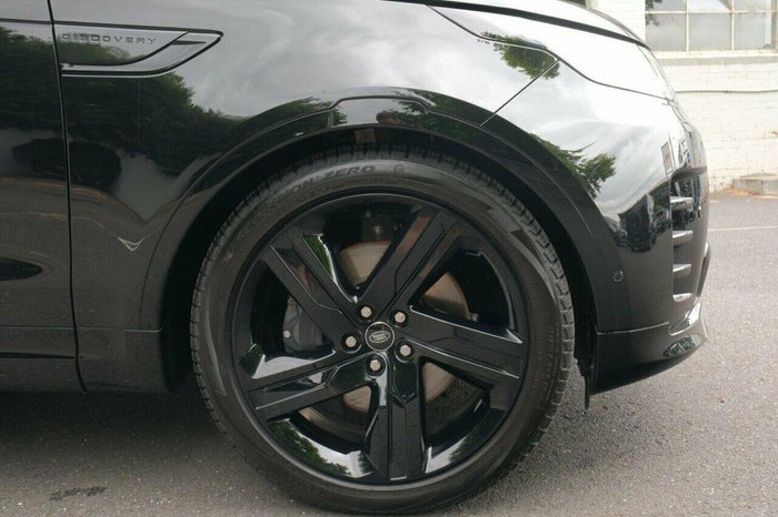 2025 Land Rover Discovery D350 Dynamic SE Series 5 MY25 4X4 Santorini Black
