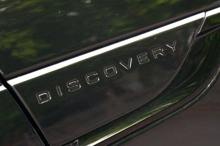 2025 Land Rover Discovery D350 Dynamic SE Series 5 MY25 4X4 Santorini Black