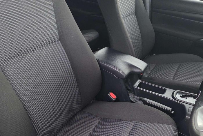 2021 Toyota Hilux Workmate GUN125R 4X4 Dual Range Glacier White