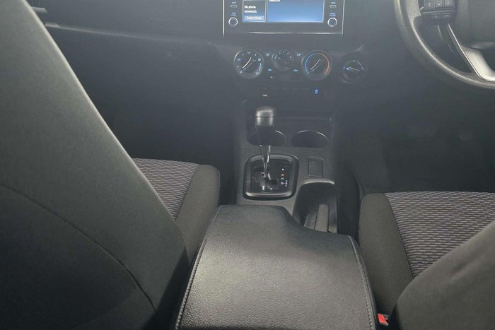 2021 Toyota Hilux Workmate GUN125R 4X4 Dual Range Glacier White
