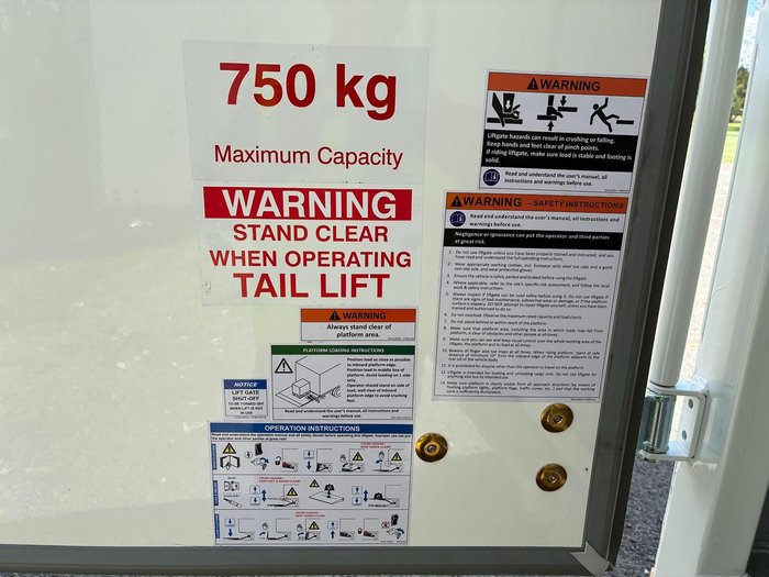 2025 Fuso Canter 615 White