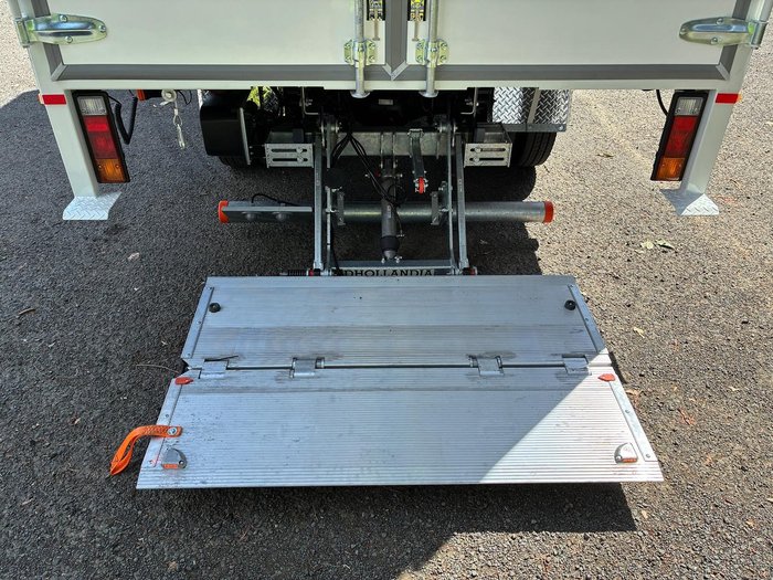 2025 Fuso Canter 615 White