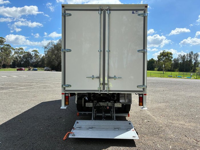 2025 Fuso Canter 615 White