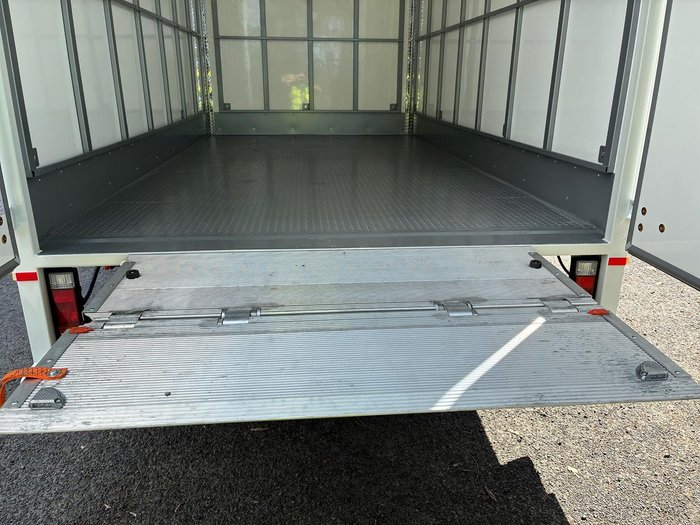 2025 Fuso Canter 615 White