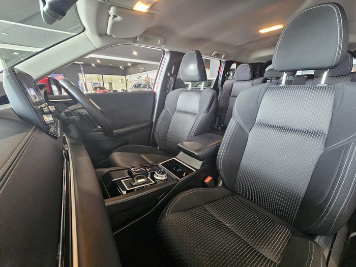 2023 Mitsubishi Outlander LS