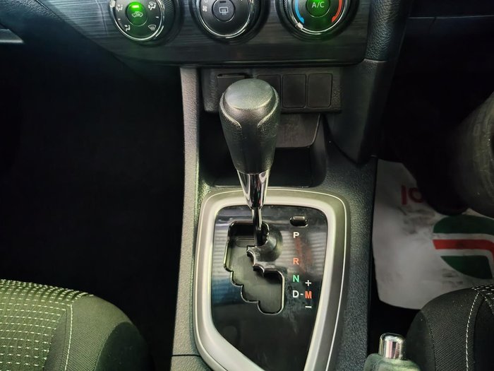 2014 Toyota Corolla Ascent ZRE182R Glacier White