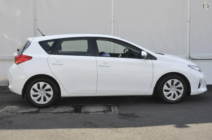 2014 Toyota Corolla Ascent ZRE182R Glacier White