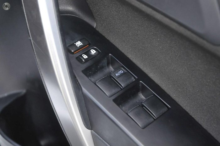 2014 Toyota Corolla Ascent ZRE182R Glacier White