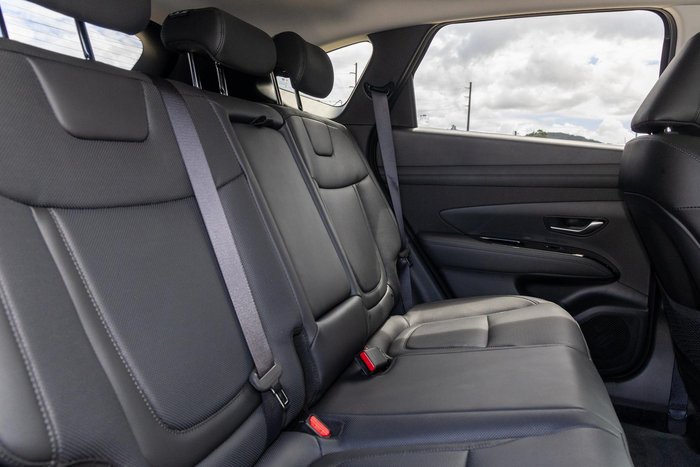 2025 Hyundai Tucson Hybrid Premium