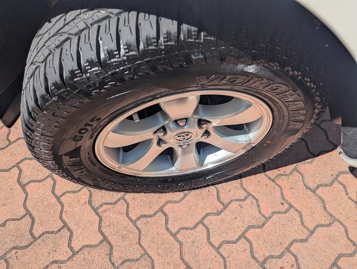 2005 Toyota Landcruiser Prado VX GRJ120R 4X4 Constant Crystal Pearl