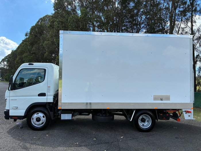 2025 Fuso Canter 615 White