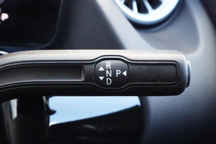 2025 Mercedes-Benz GLA-Class GLA200 H247 Mountain Grey