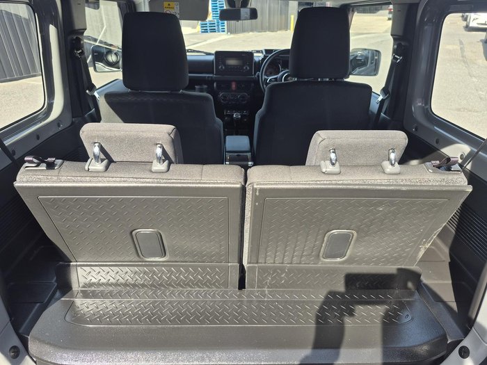 2022 Suzuki Jimny Lite